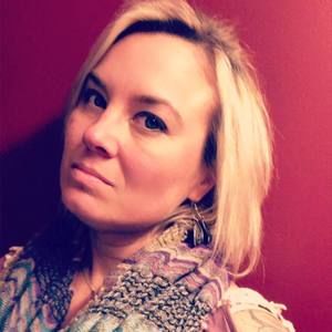 Meet your Posher, Julie